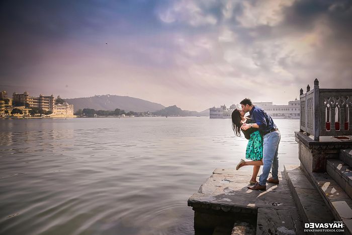 Ambrai Ghat Udaipur (Pre Wedding Shoot)
