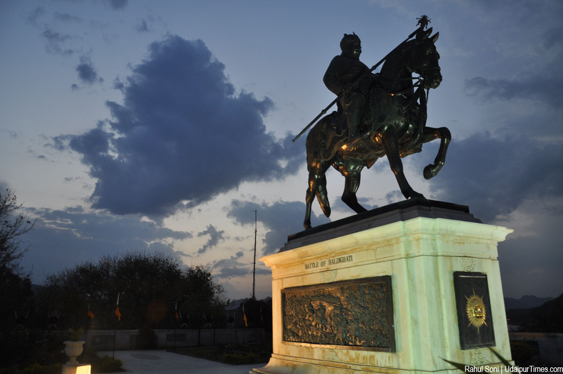 Moti Magri Maharana Pratap Statue at Night