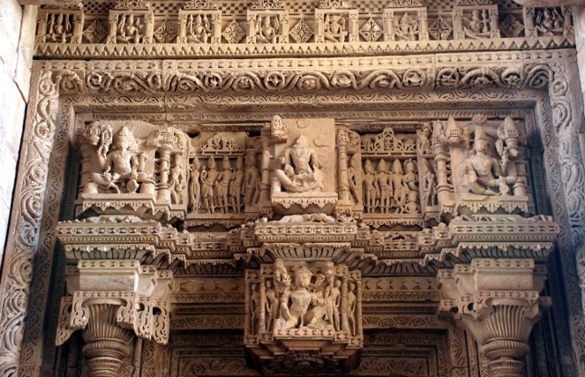 Saas Bahu Temple Udaipur 2