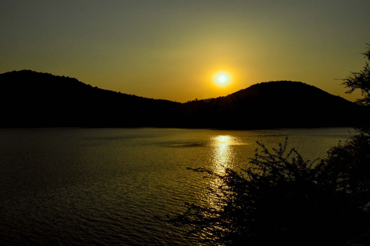 Badi Lake Udaipur Sunset