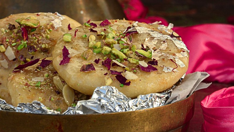 Mawa Kachori