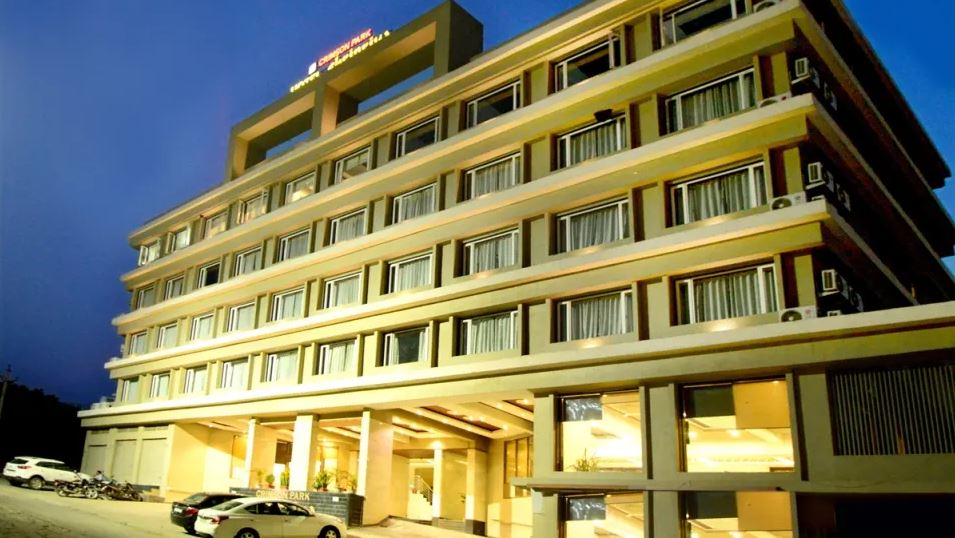 Crimson Park - Hotel Shripriya