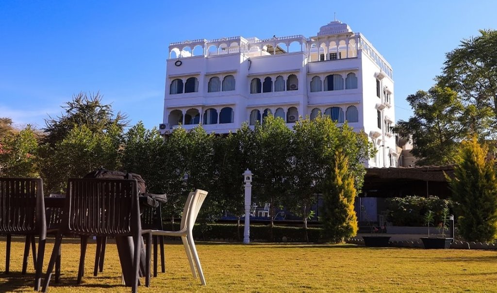Hotel Gazebo In Udaipur